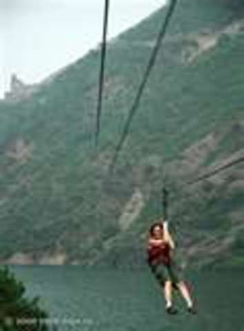 zip -lining
