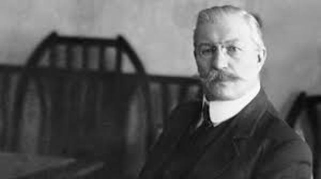 EL gobierno provisional cae.