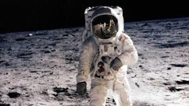 LLEGADA DEL HOMBRE A LA LUNA