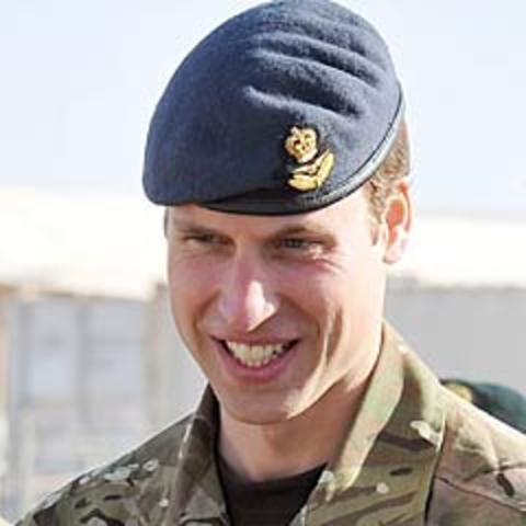 Prince William is commissioned as an army officer in front of the Queen at Sandhurst and joins the Household Cavalry as a second lieutenant. Kate attends the ceremony.
