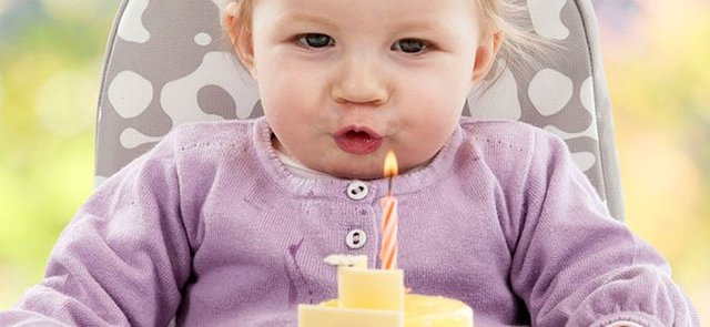 AL CUMPLIR UN AÑO DE VIDA