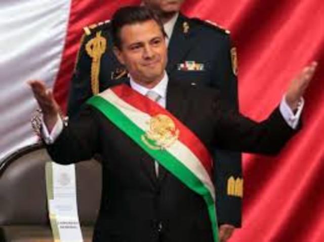Enrique Peña Nieto gana las elecciones electorales.