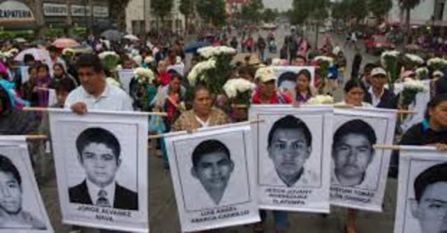 Desaparición de 43 estudiantes en Ayotzinapa.