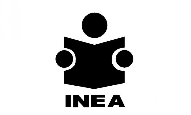 Se decreta la creación del Instituto Nacional para la Educación de los Adultos (INEA)