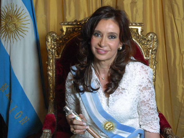 Asume Cristina Fernández de Kirchner a la presidencia