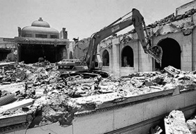 Demolición de "La Castañeda"