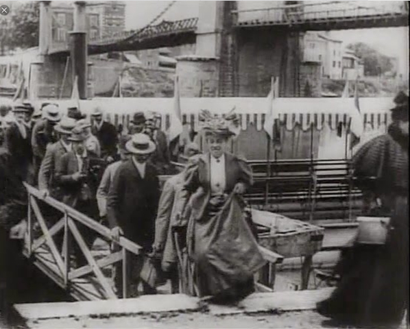 Nacimiento de la noticia y fantasia