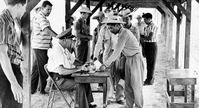 El programa de Braceros comenzó en 1942