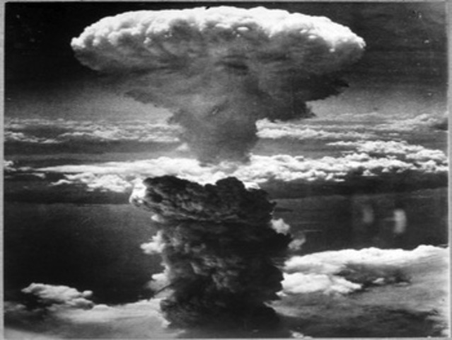 Dropping of the tomic bombs