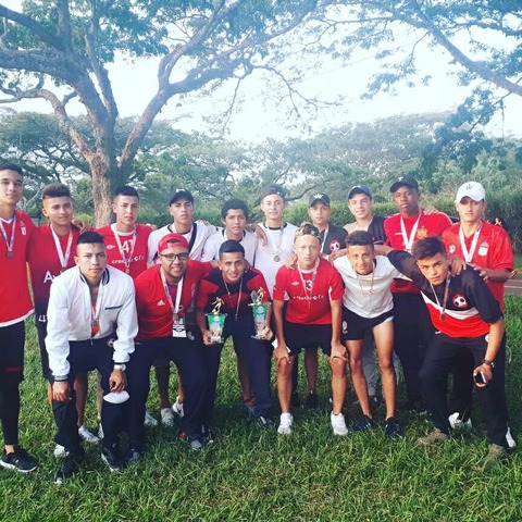 Mi equipo y yo quedamos subcampeones en Cali