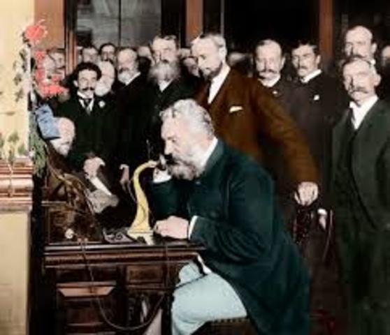 Primera Comunicación por Télefono