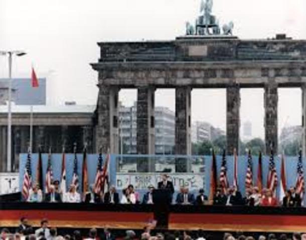 Reagan's Berlin War Speech