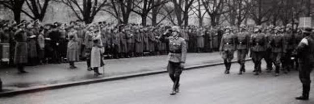 Hitler innførte allmennverneplikt