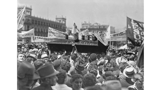 Cárdenas Decreta Expropiación Petrolera