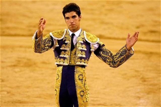 Timoteo/ Torero