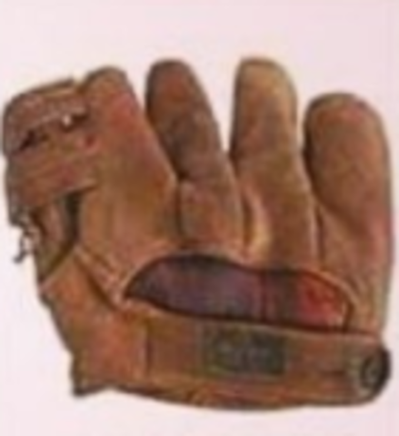 1940 Baseball Glove