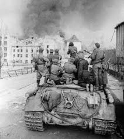 GERMANY AND ITALY DECLARES WAR ON THE UNITED STATES