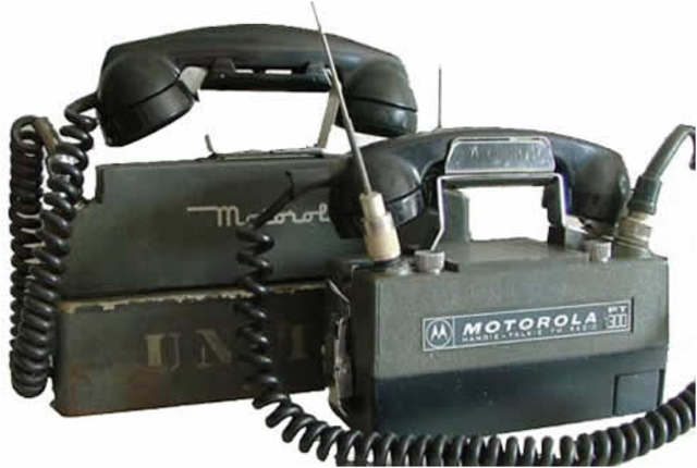 Primer uso de radio teléfonos inalámbricos.