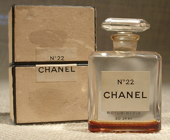 Chanel N22