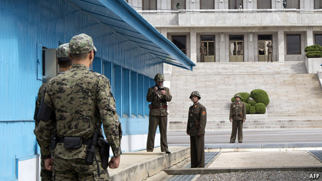 38th Parallel established as border
