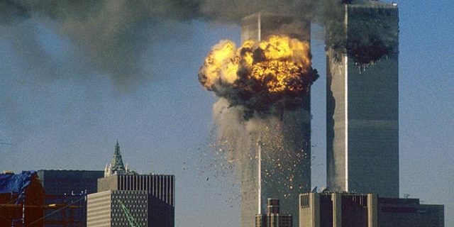 los terrorista atentaron contra las torres gemelas