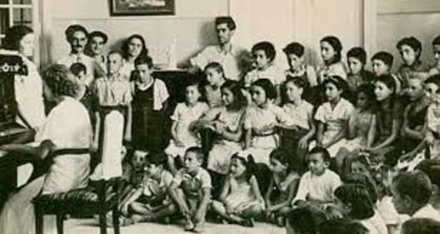 ESCUELA HORACIANA DE PAU VILA