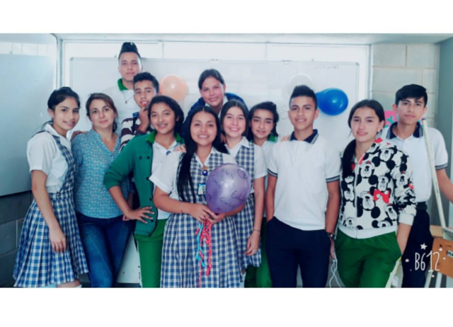 Despedía en mi colegio