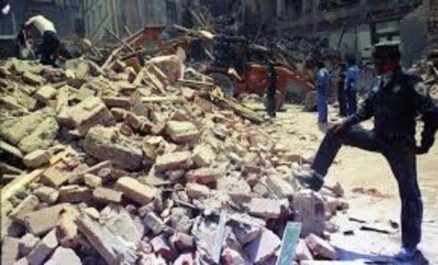 Sismo de 7.8 grados con epicentro en Colima