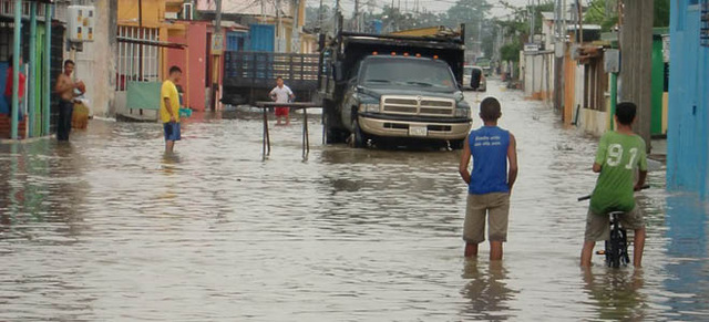 Se inunda el barrio y nuestra casa