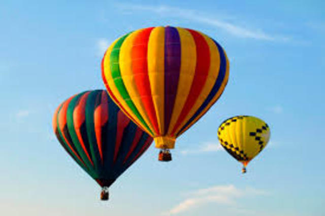 Primer globo aerostático