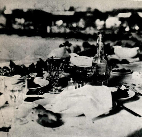 Es asesinado en el restaurante “La Bombilla” en la ciudad de México, el General Álvaro Obregón, Presidente Electo de la Republica, por: José de León Toral.