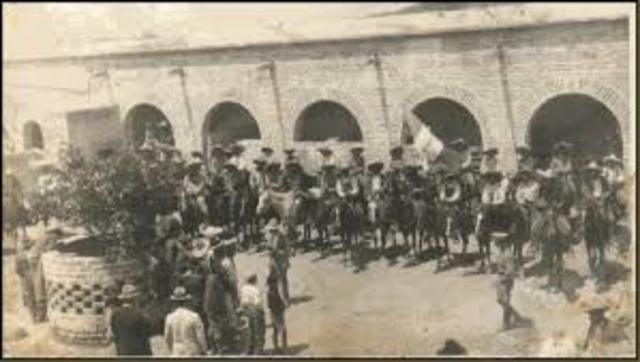 Los Cristeros toman la plaza de Colima.