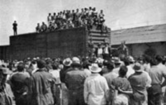 MEXICO. CONFEDERACION DE ASOCIACIONES DE TRABAJADORES DE LOS ESTADOS UNIDOS MEXICANOS. Fotografía recuperada de: https://www.timetoast.com/timelines/relaciones-individuales-de-trabajo-da2f97c5-476c-489d-8c35-b8bb9111b6e7