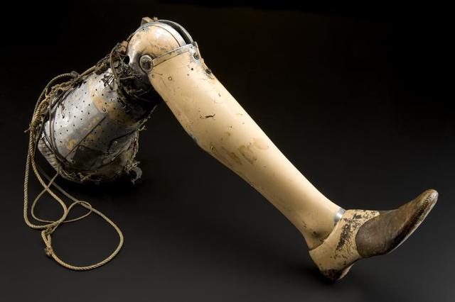 Knee Sockets to Amputees