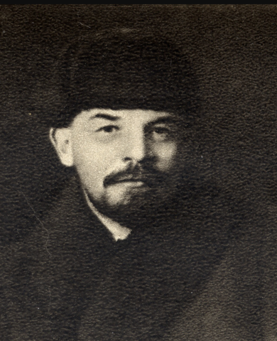 Bolsheviks led by Lenin overthrow Russian government