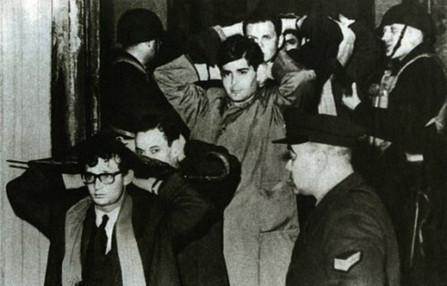 Noche de los Bastones Largos