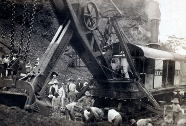 United States Building the Canal