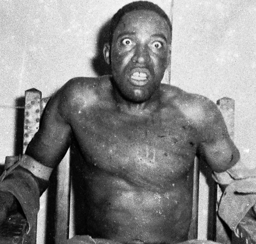 The chair, where he denounces the horrors of the Trujillo regime