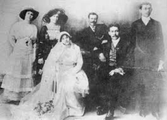 Pancho Villa married with drama!
