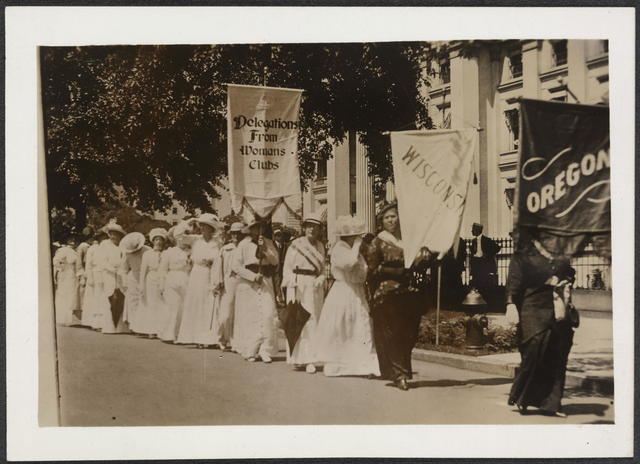 Women Assemble at First National Suffrage Parade
