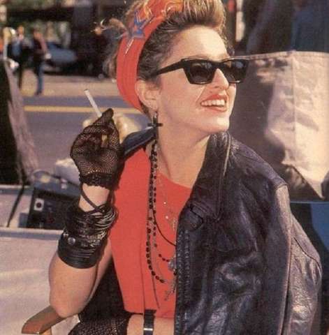 LA MODA NEGLI ANNI '80