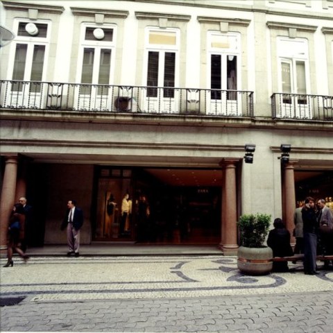 EXPANSIÓN DE ZARA EN EL MUNDO