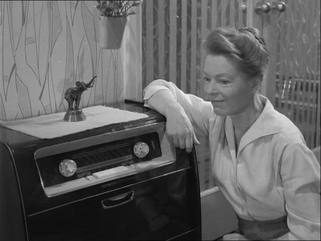 La estación XFX cambia a XEDP