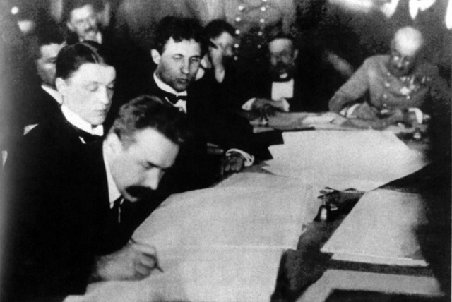 The Treaty of Brest-Litovsk was signed between Russia and Germany.