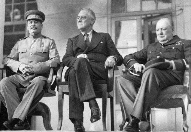 CONFERÈNCIA DE YALTA I POSTDAM