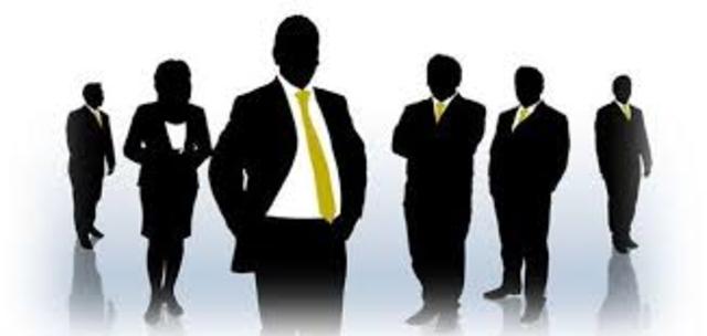 Funcionarios Públicos.