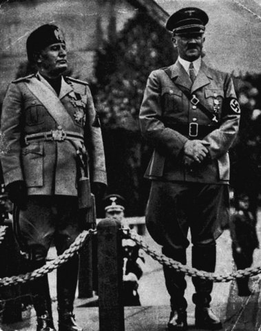 Italia erklærer krig mot de allierte