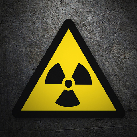 Henri Becquerel descubre la radioactividad.