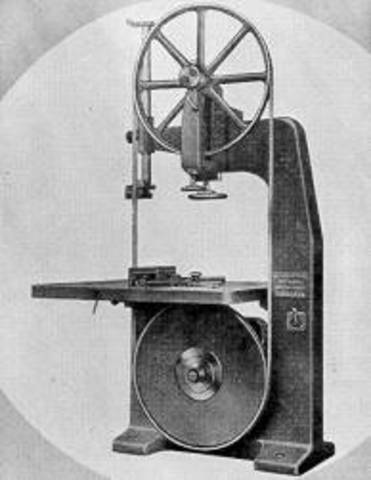 Se empezaron a usar las sierras de cinta, en especial en los Estados Unidos.