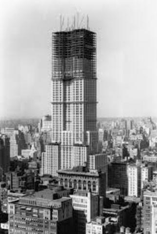 Building of the Empire State Building